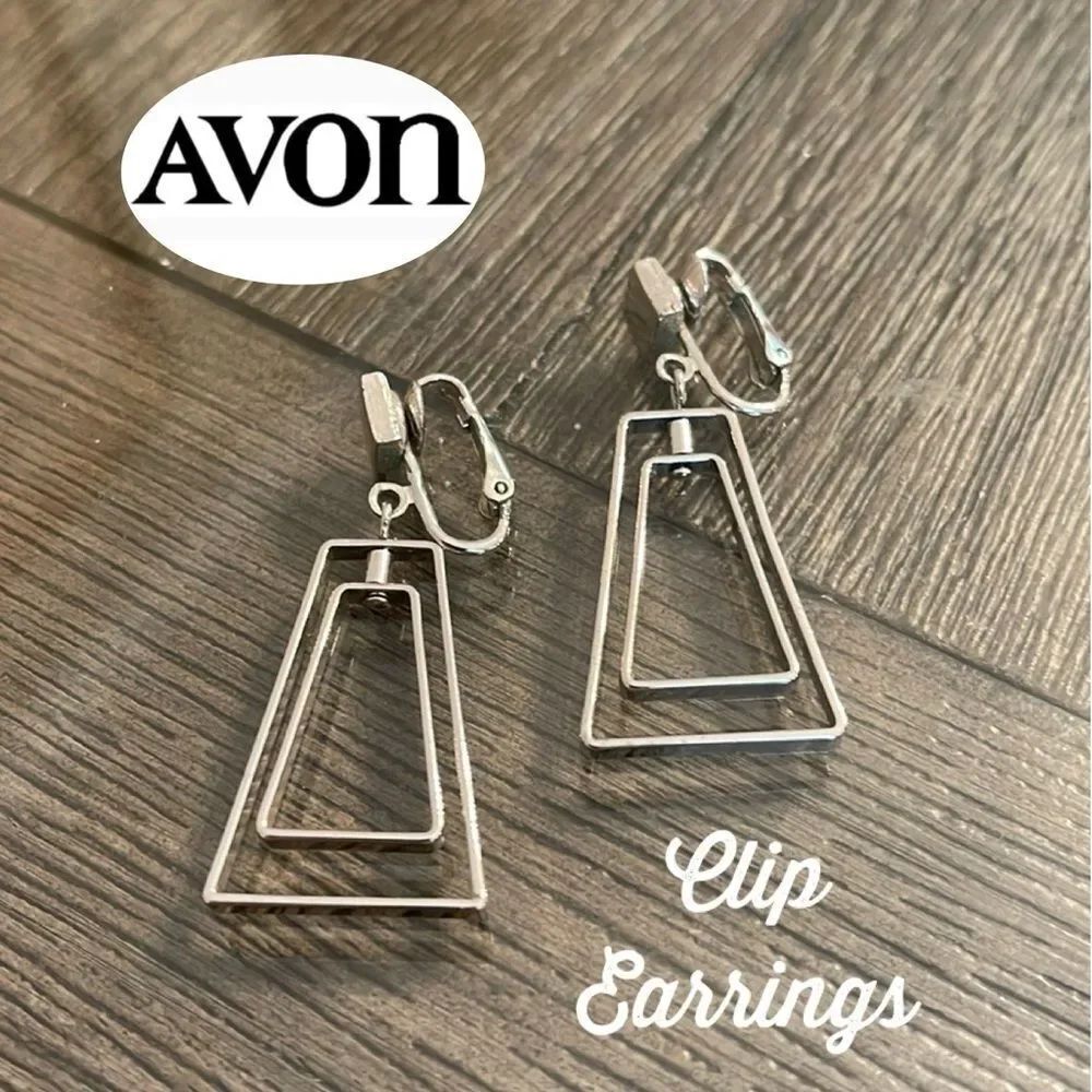 Vintage 1977 Avon Sweet Whispers Clip Earrings, Silver-tone
